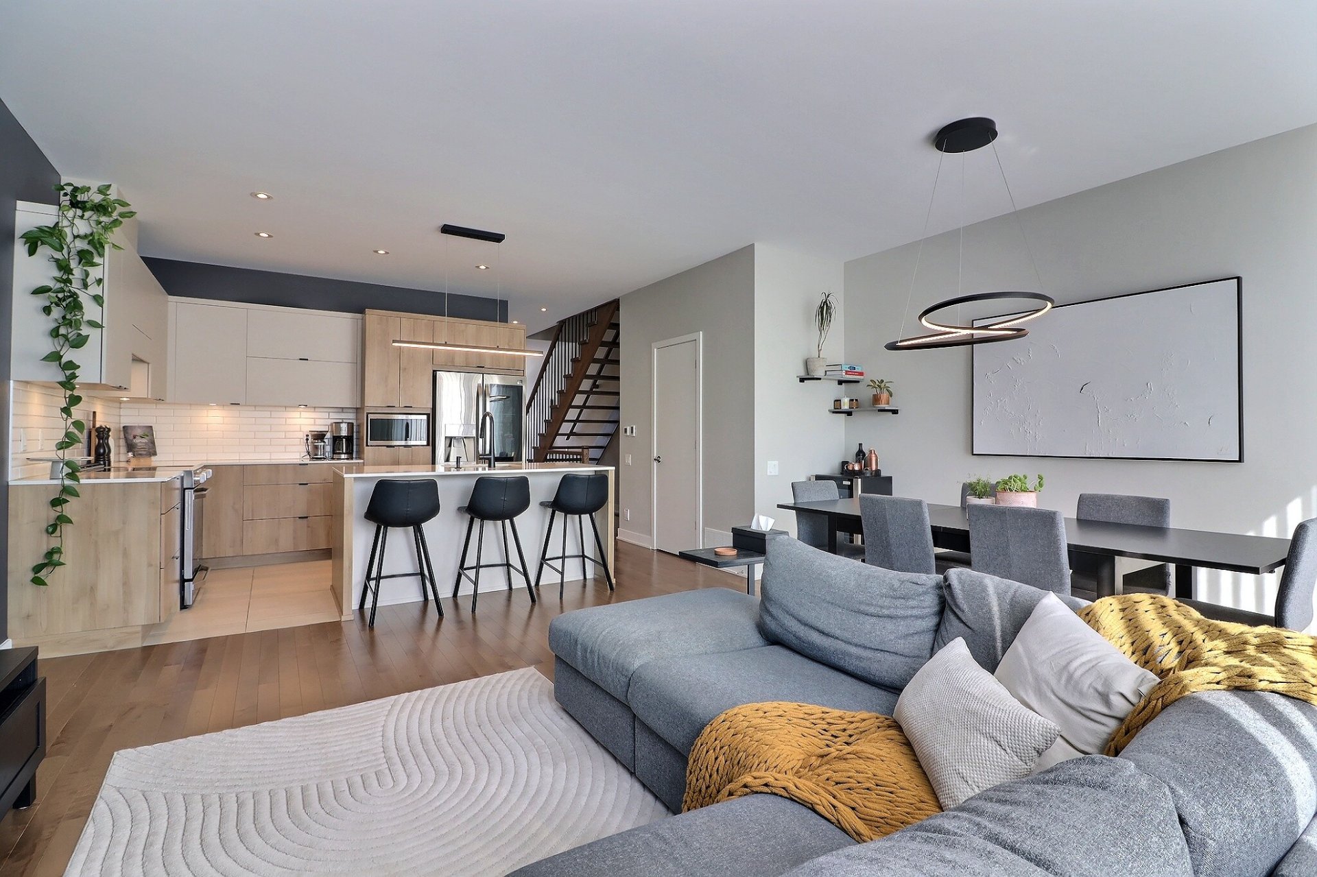 Photo - Overall View