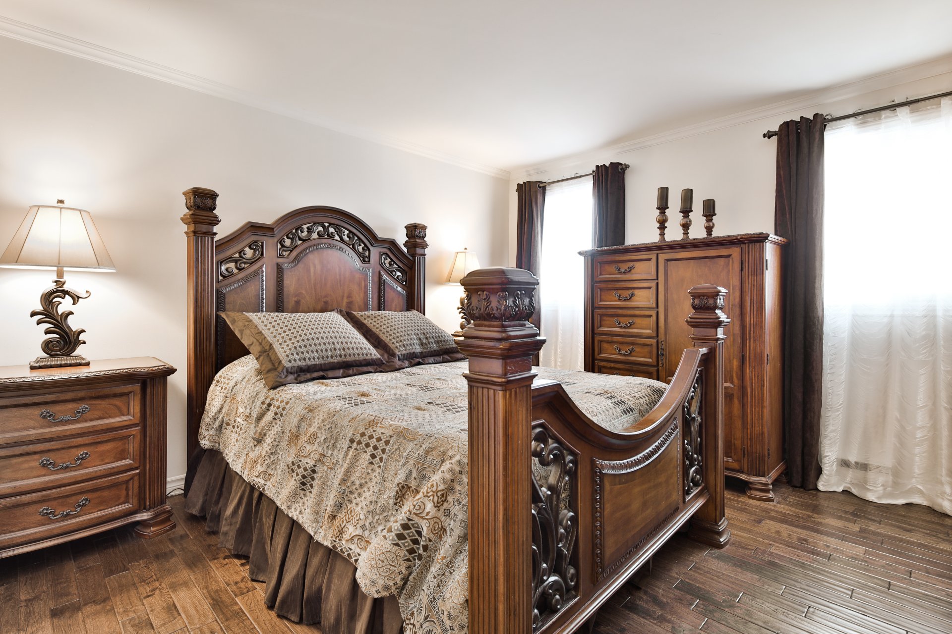 Chambre à coucher principale