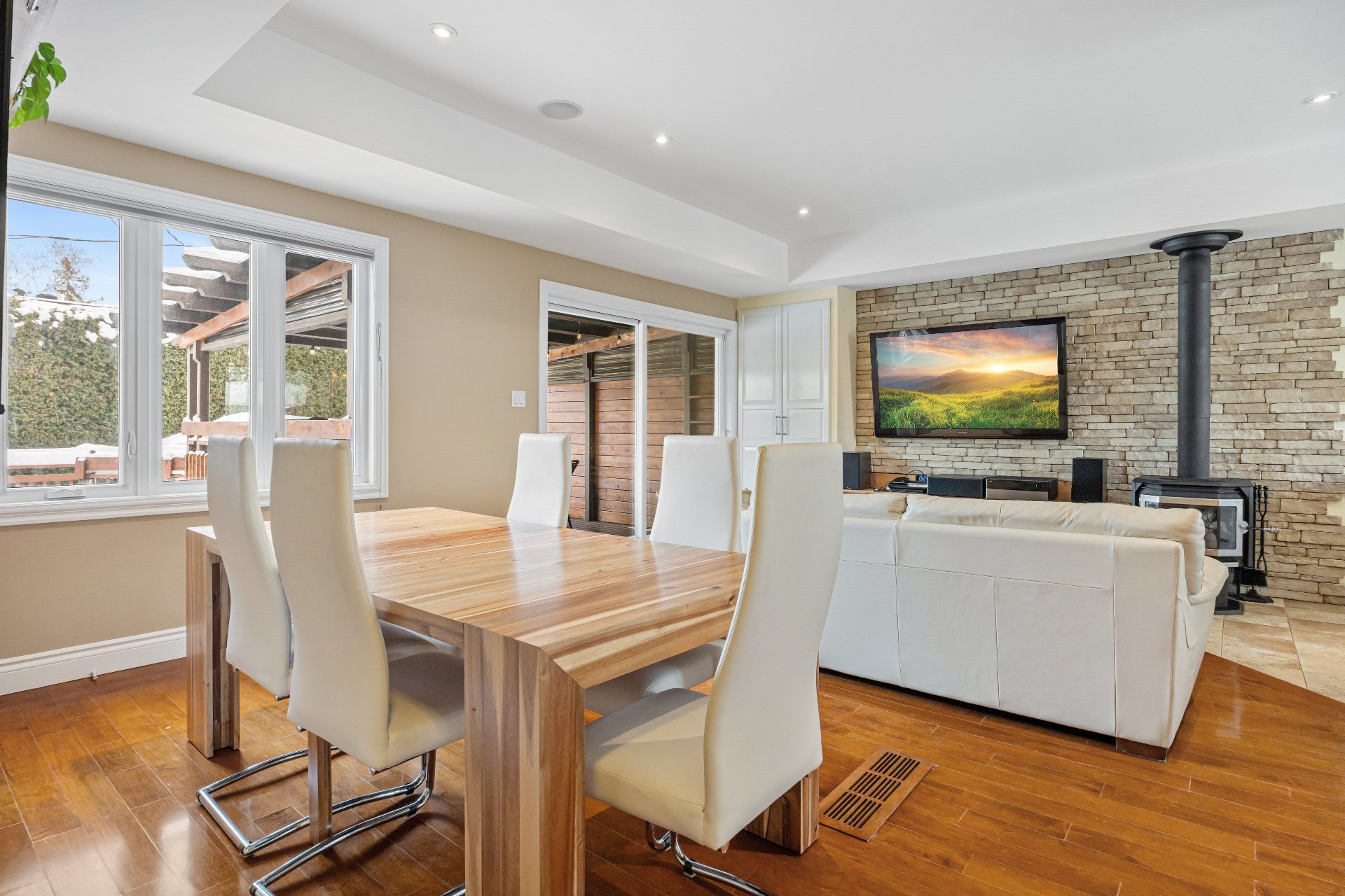 Photo - Salle à manger