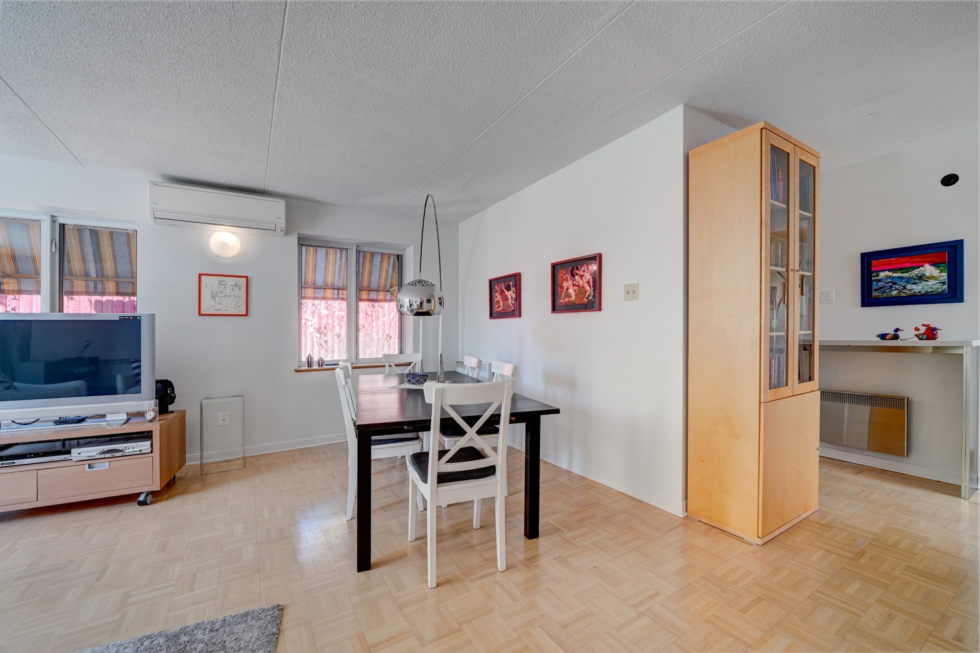 Photo - Salle à manger