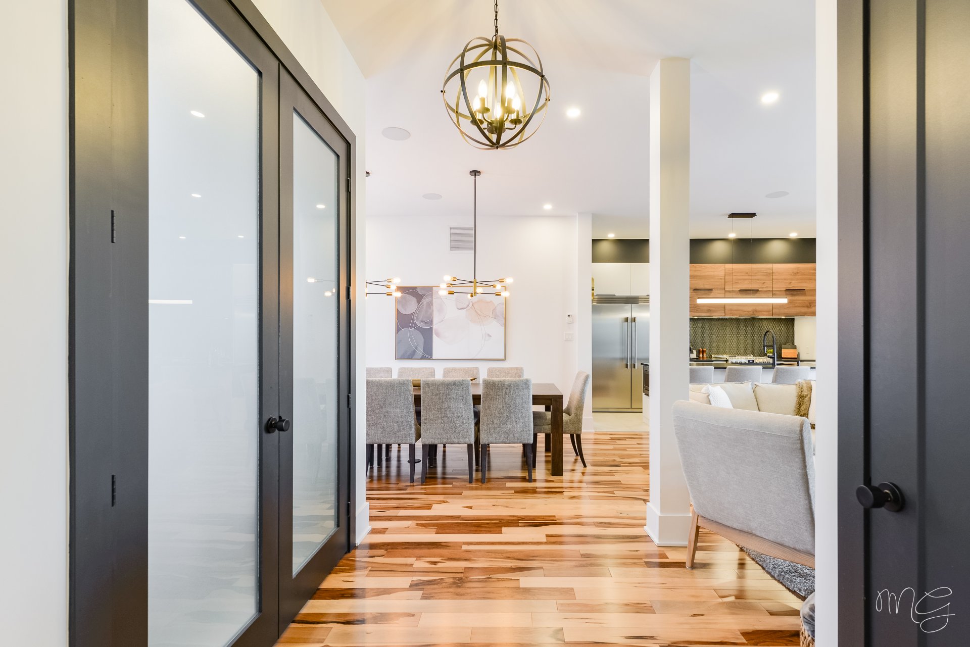 Photo - Overall View