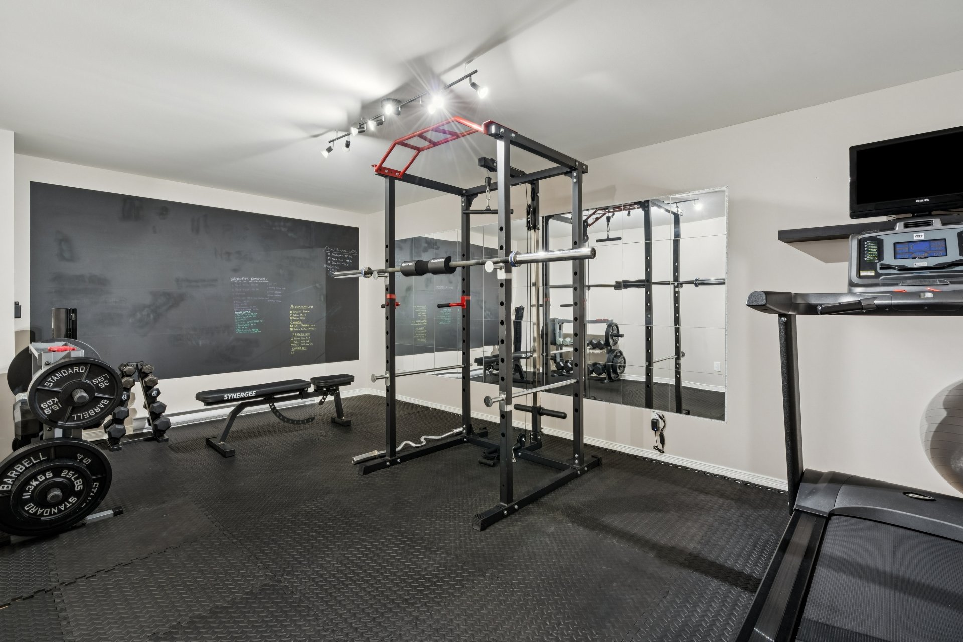 Photo - Exercise room
