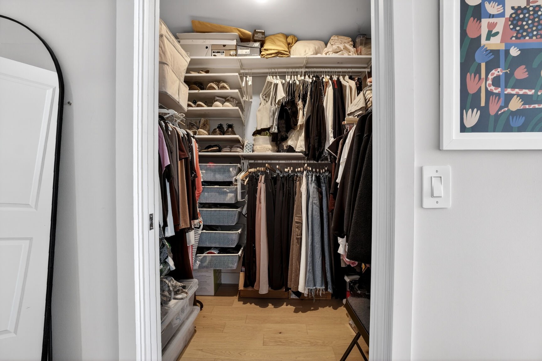Walk-in closet