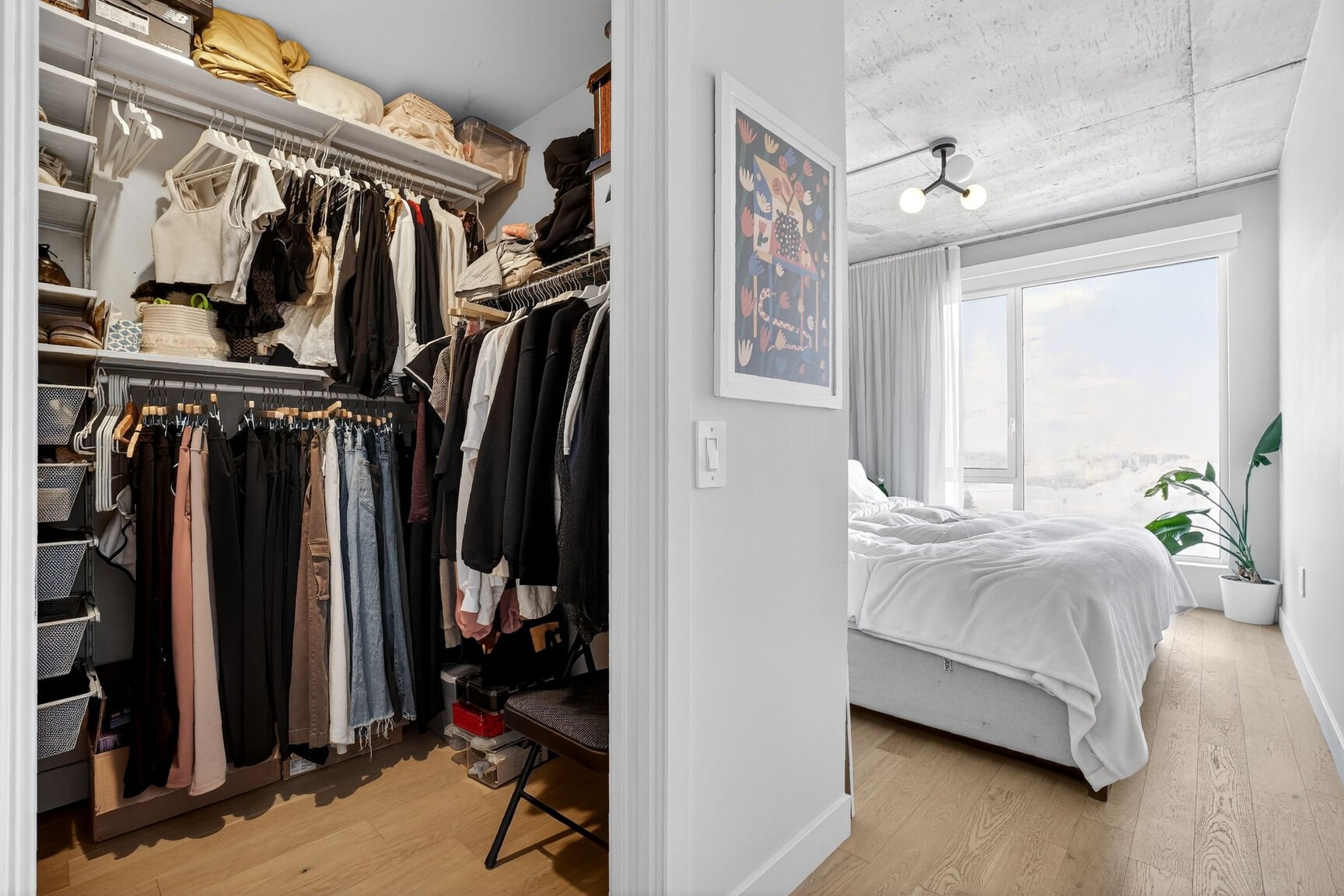 Walk-in closet