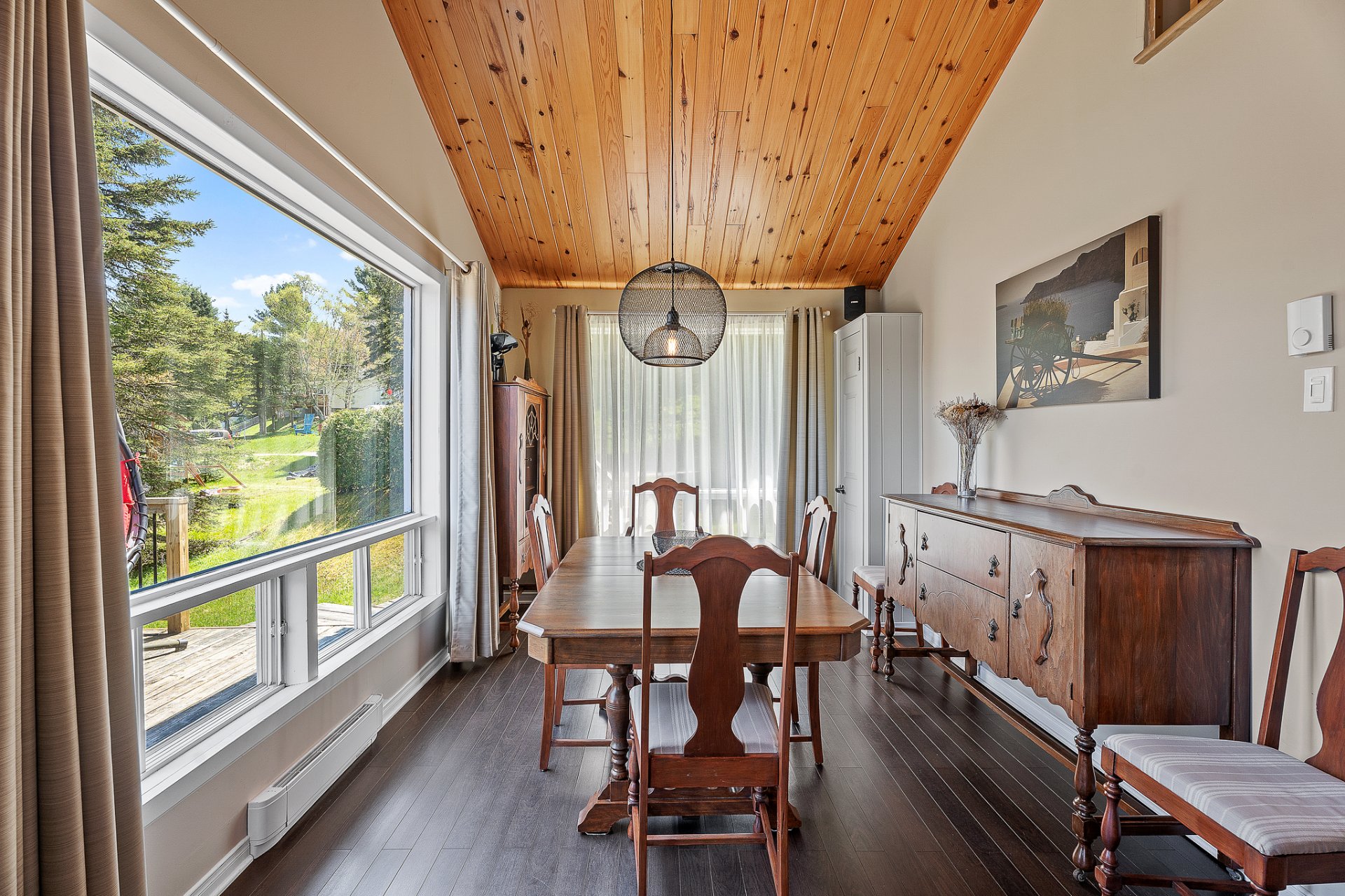 Photo - Salle à manger