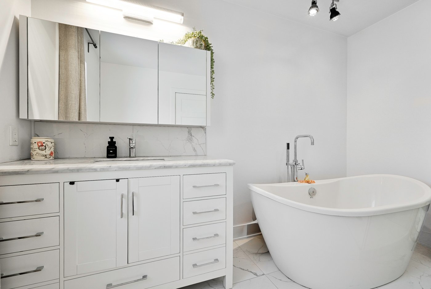 Salle de bains attenante à la CCP