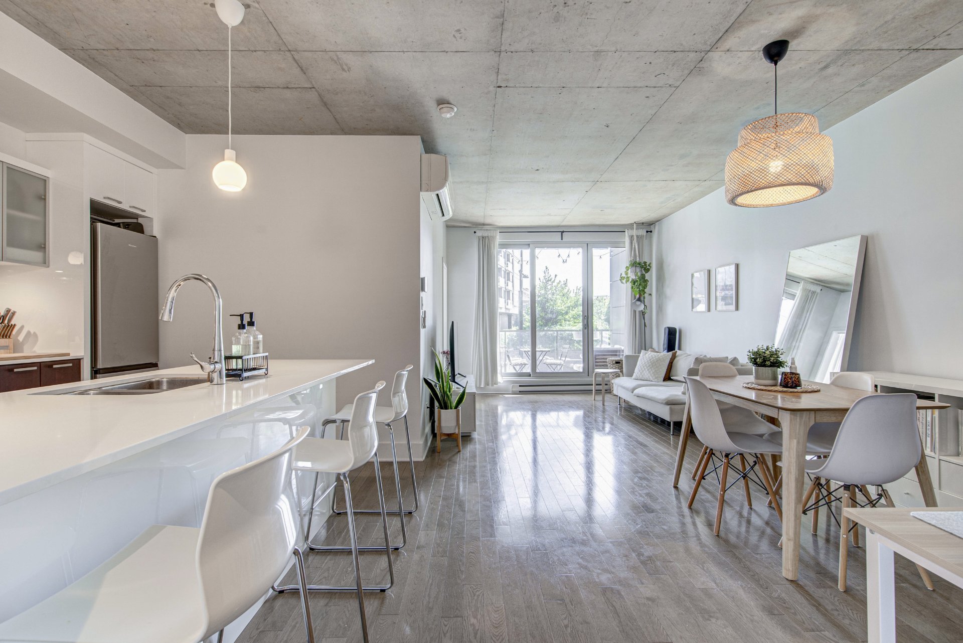 Photo - Overall View