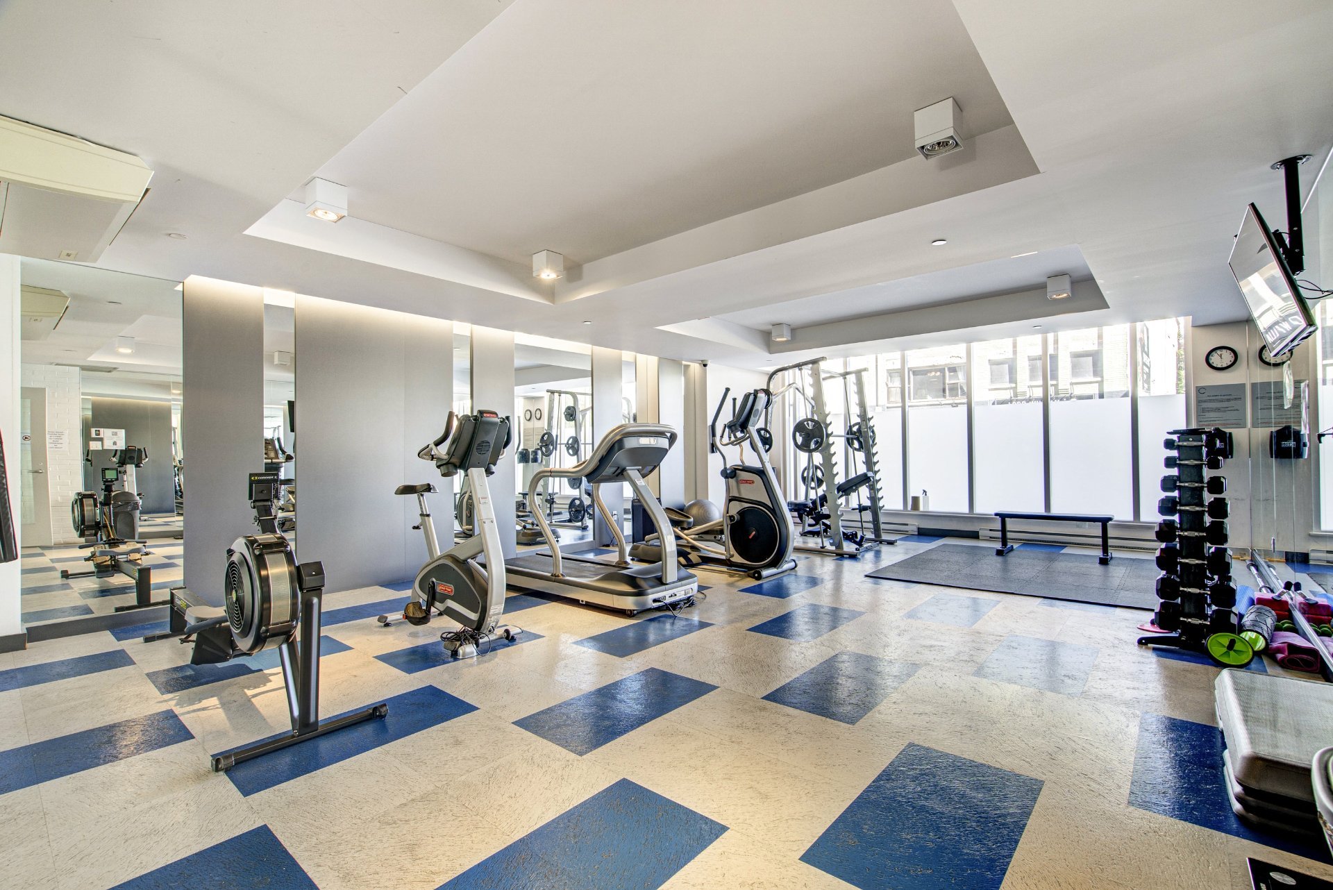 Photo - Exercise room