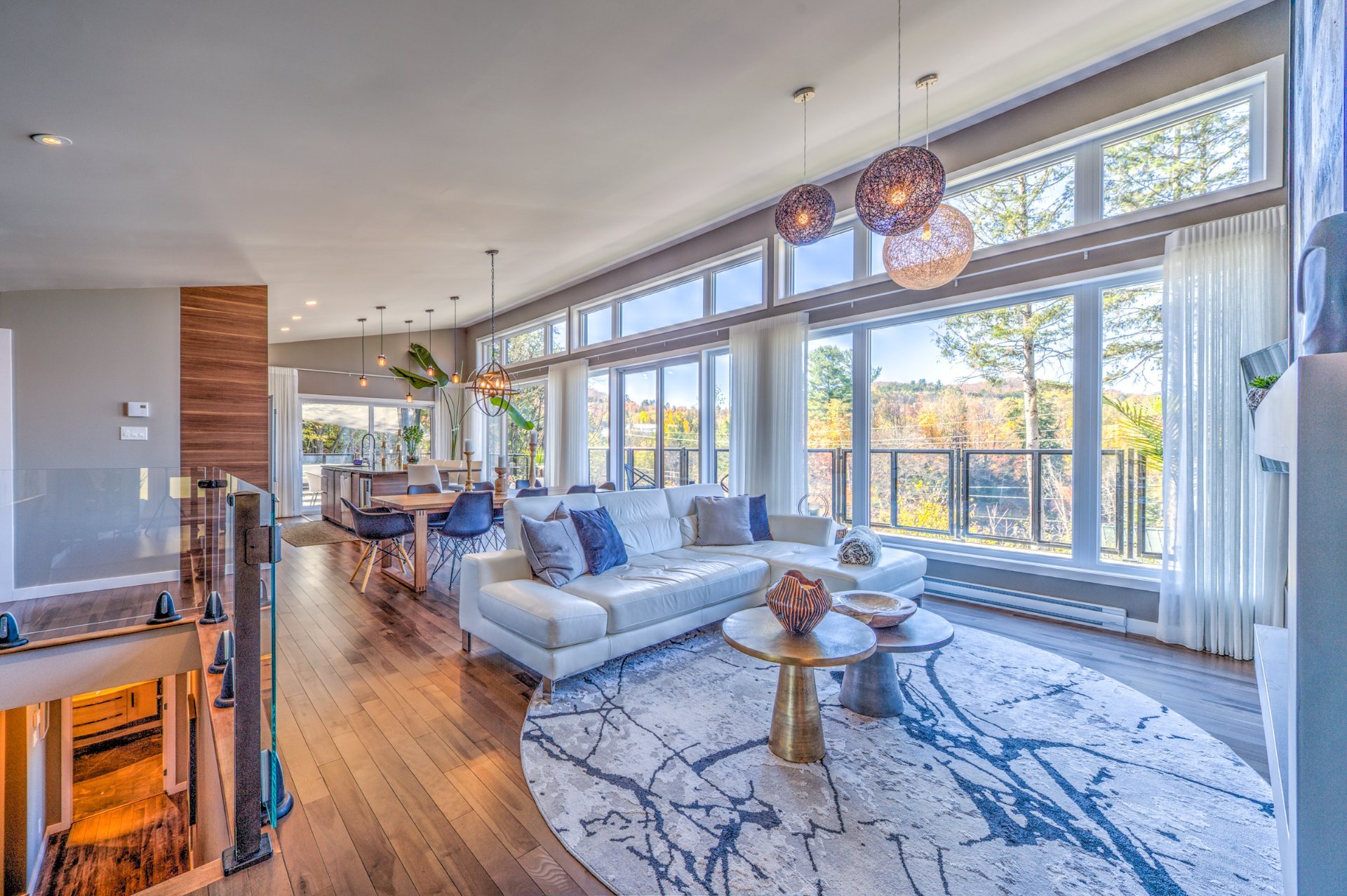 Photo - Overall View