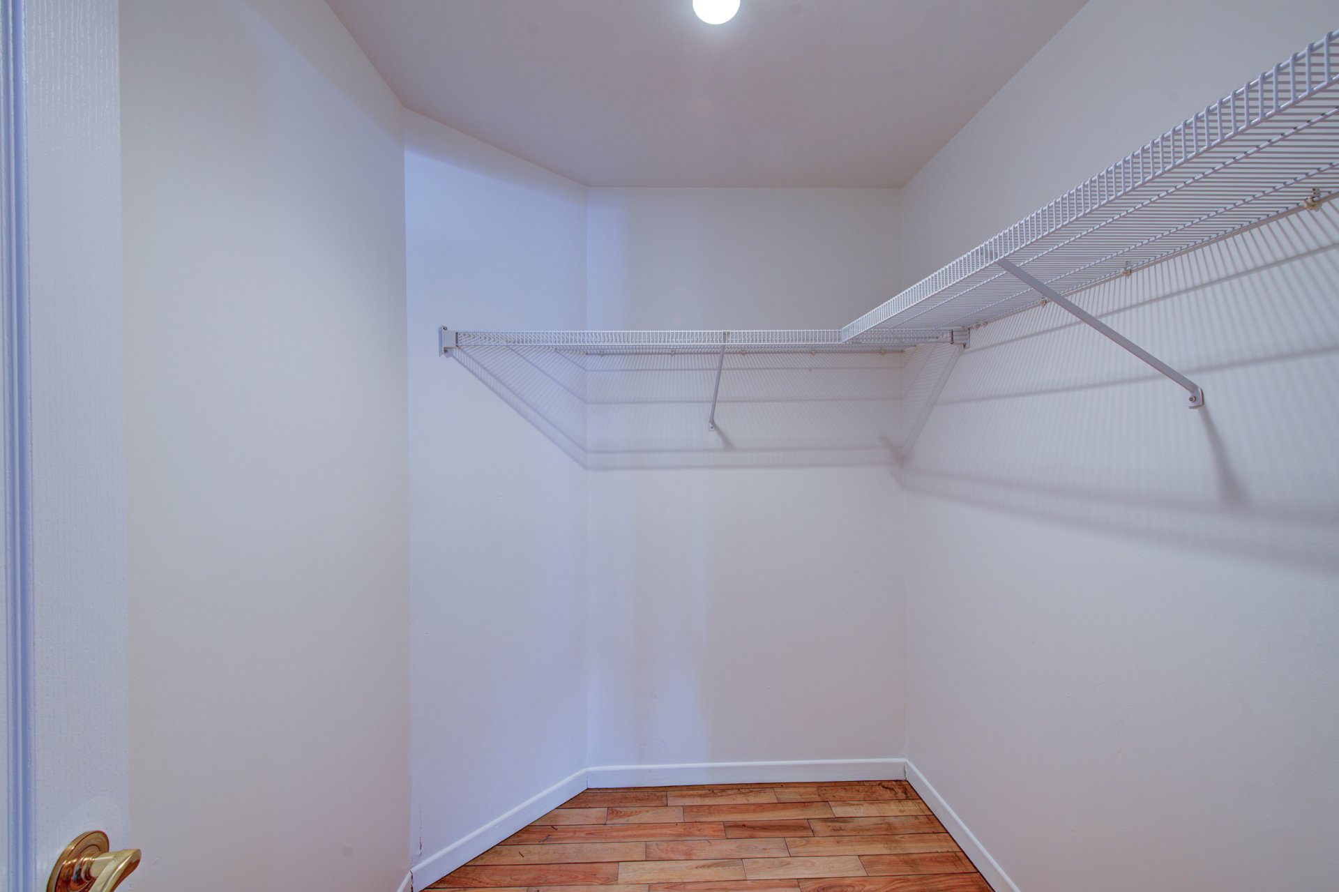 Photo - Penderie (Walk-in)