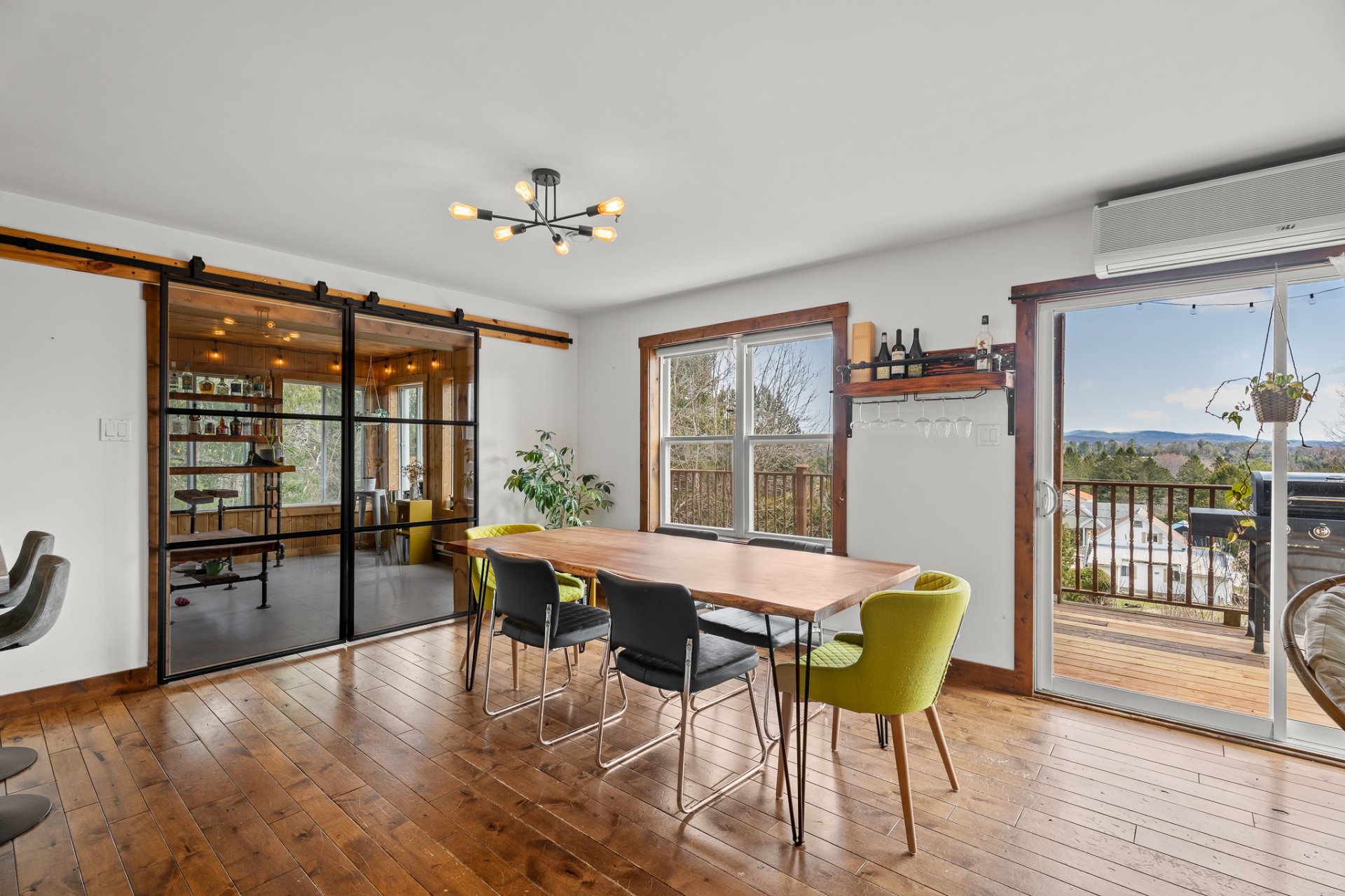 Photo - Salle à manger