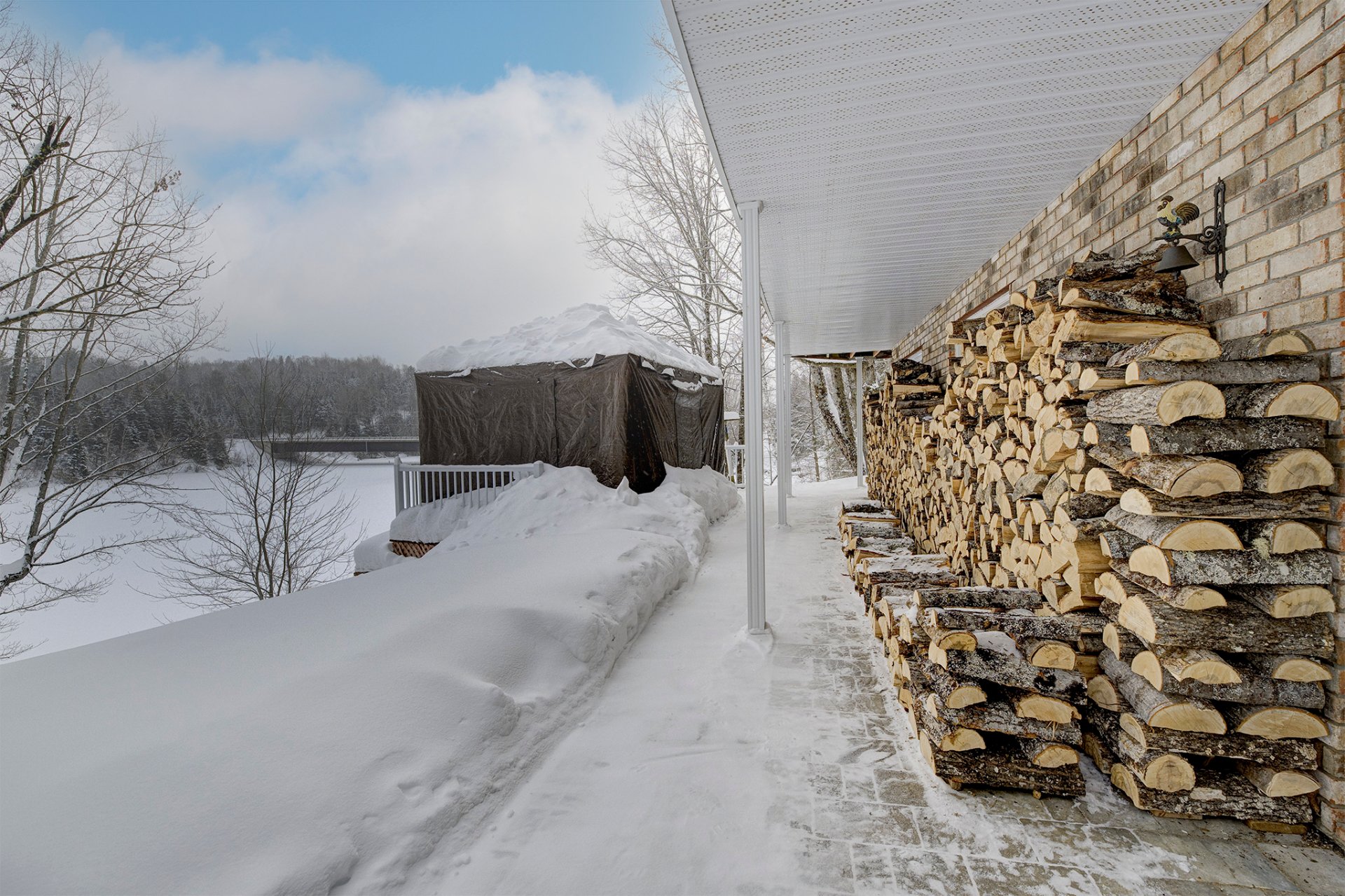 Photo - Vue sur l'eau