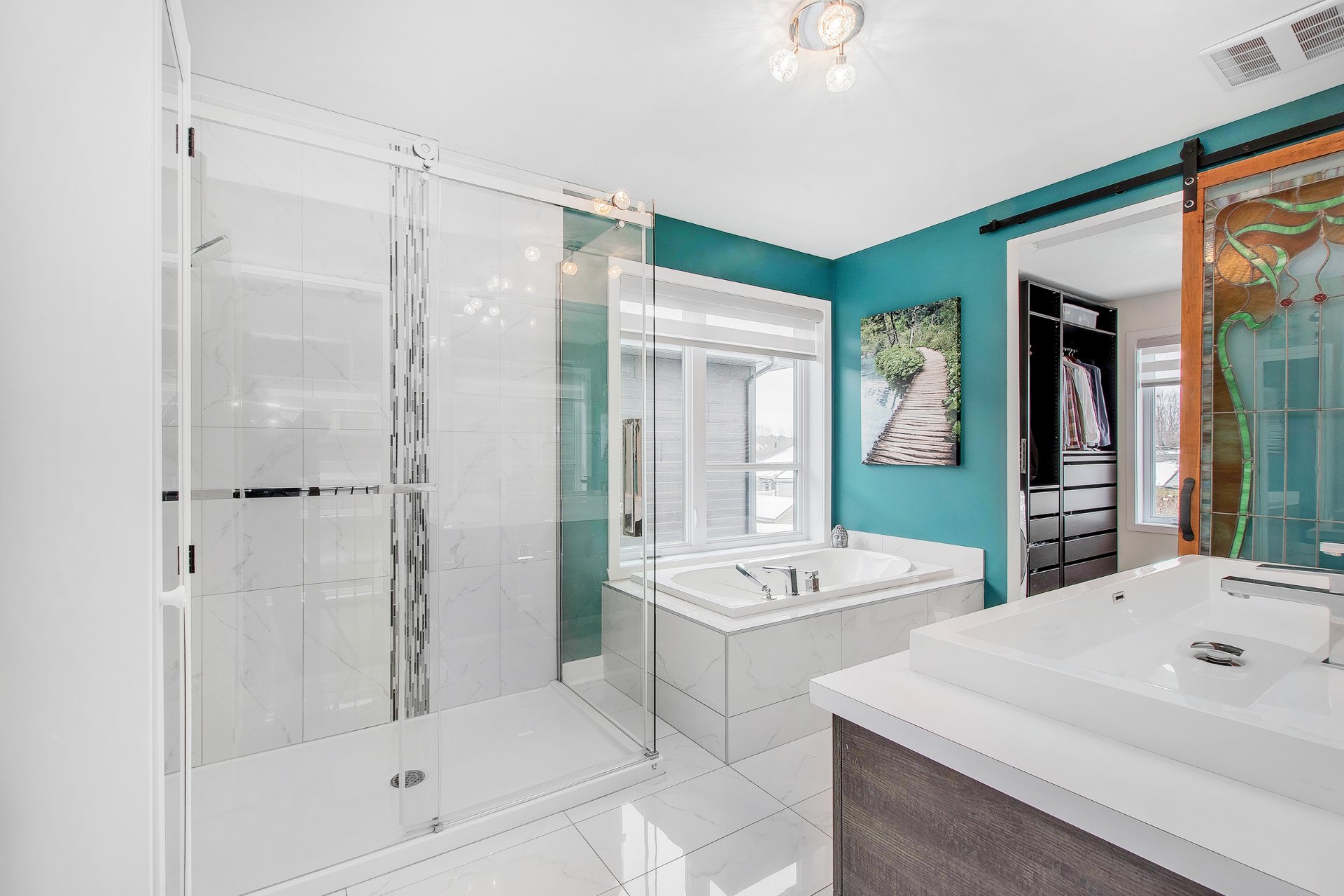 Salle de bains attenante à la CCP