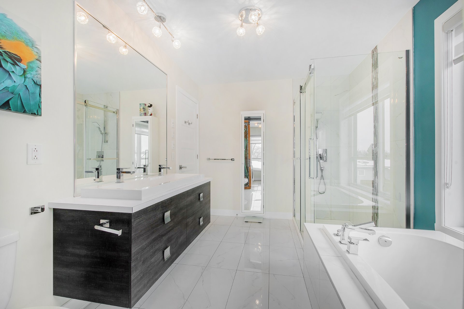 Salle de bains attenante à la CCP