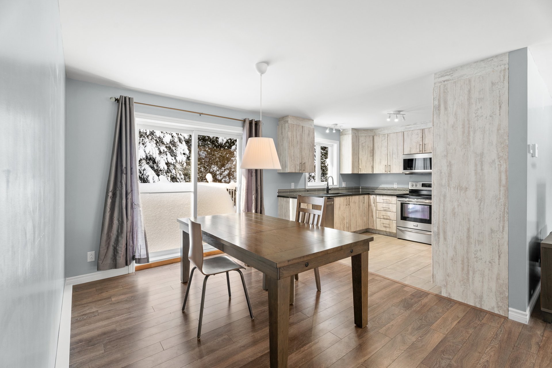 Photo - Salle à manger