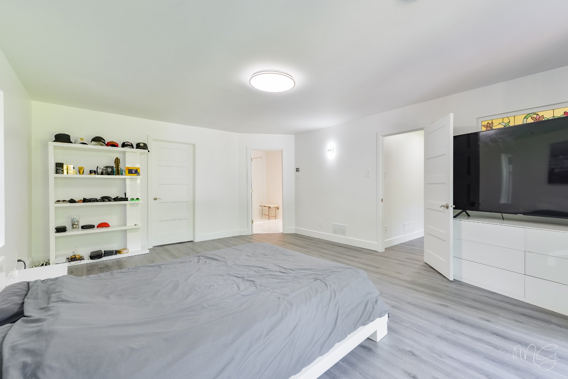 Photo - Primary bedroom