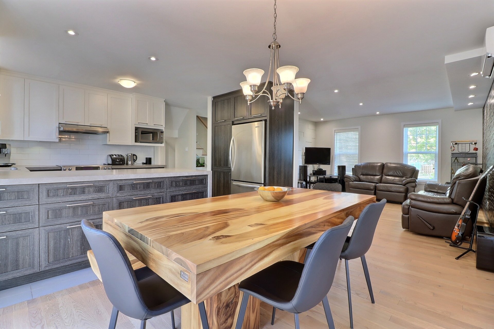 Photo - Salle à manger