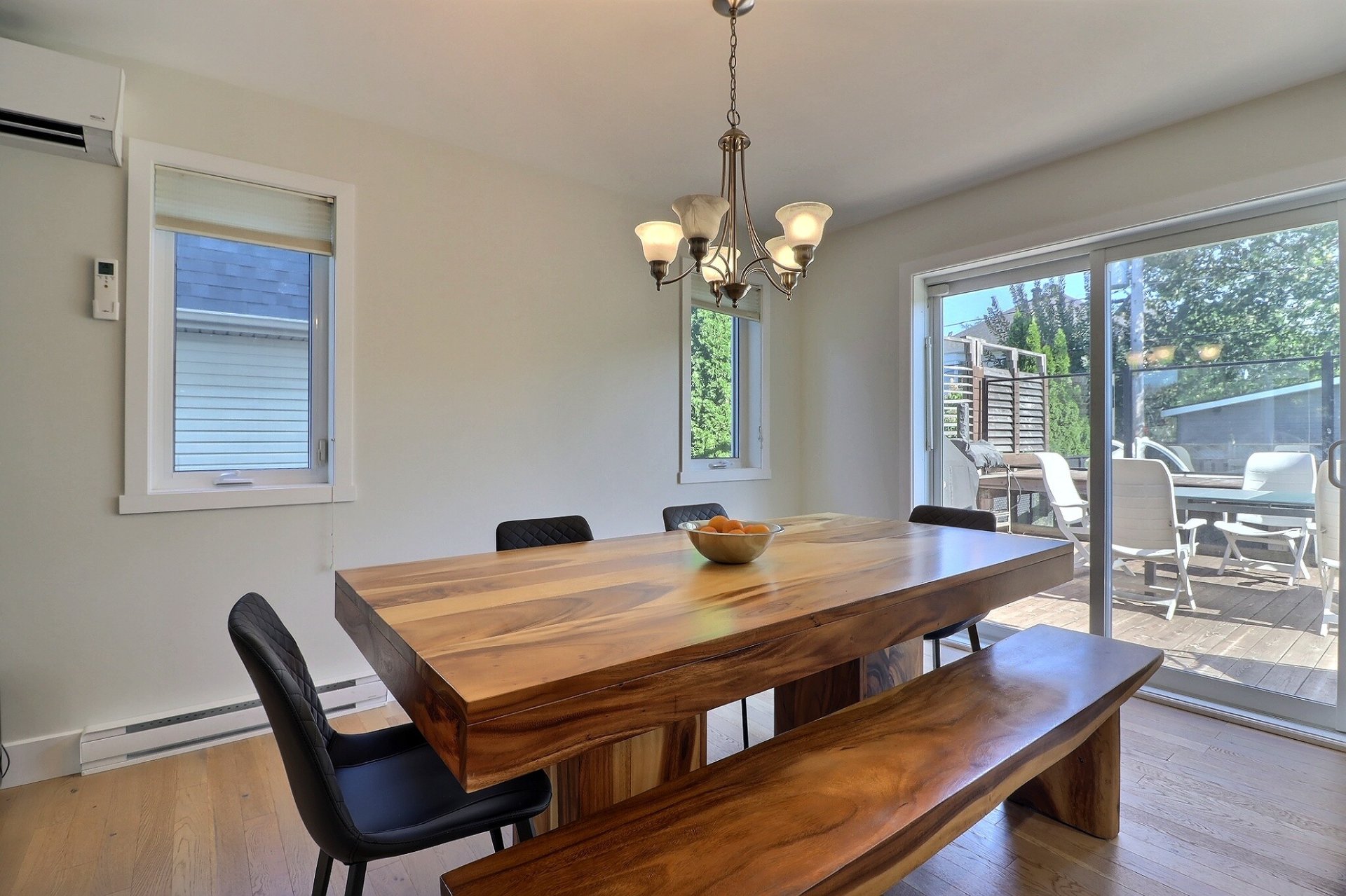 Photo - Salle à manger