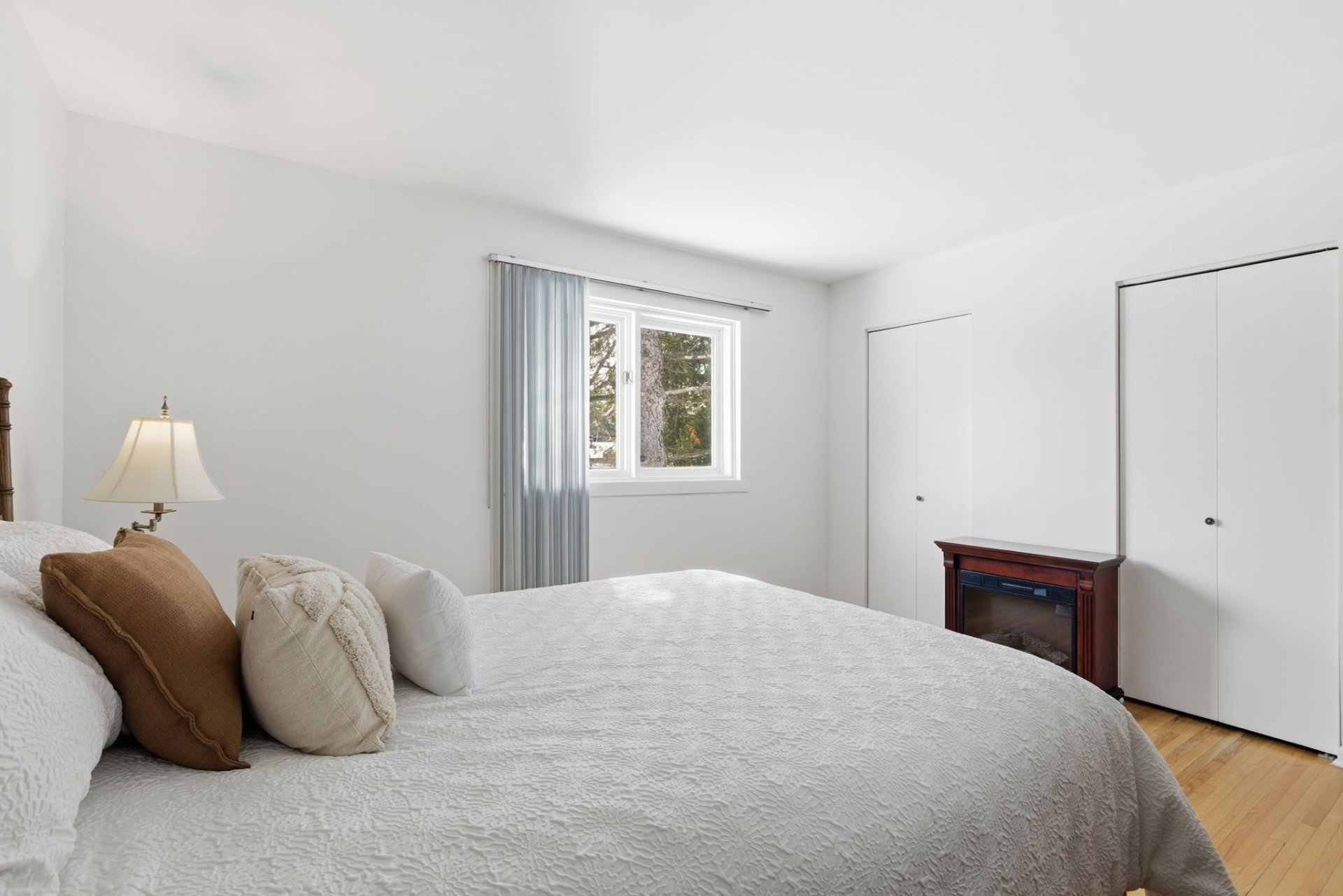 Photo - Primary bedroom