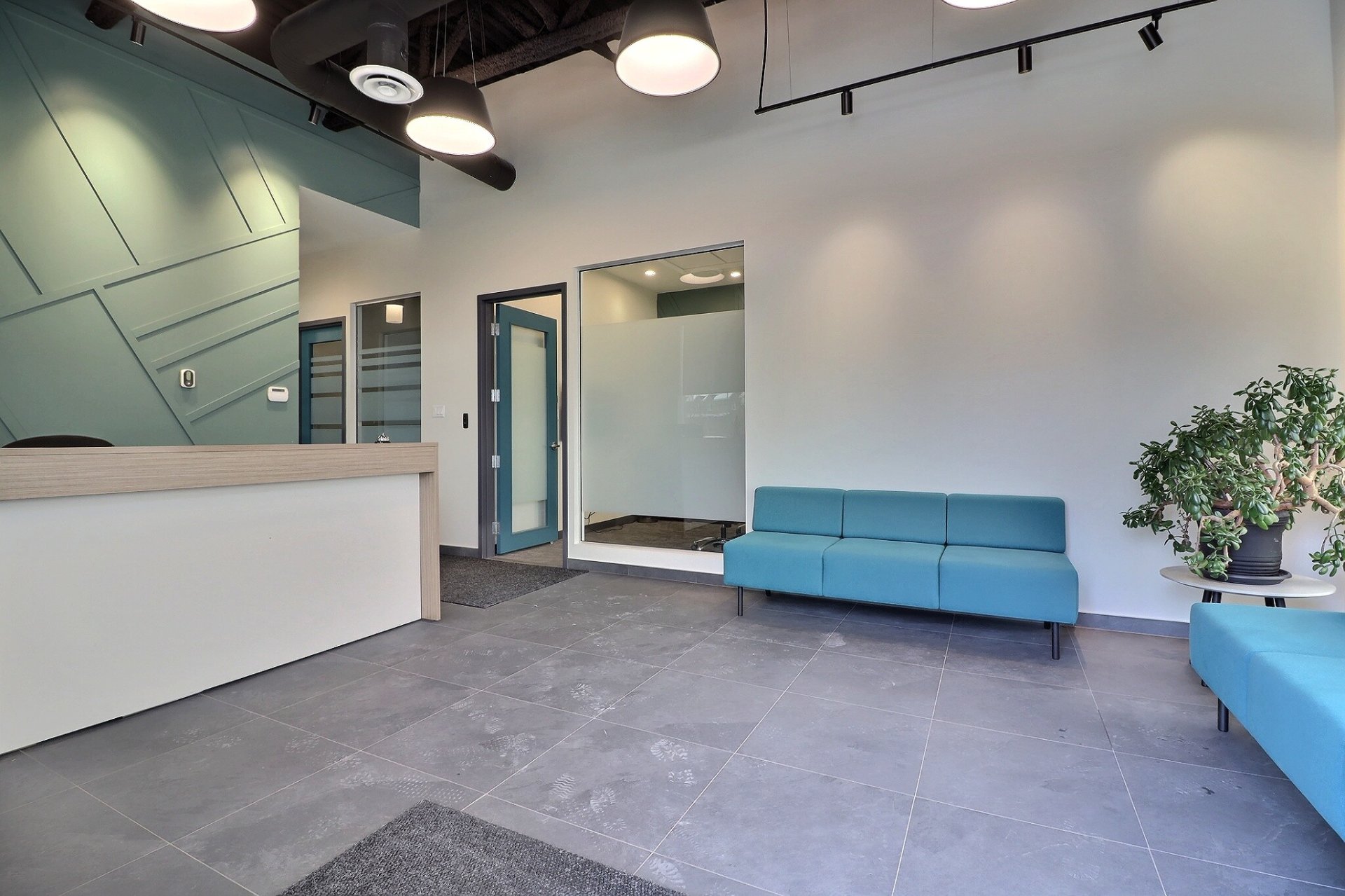 Photo - Reception Area