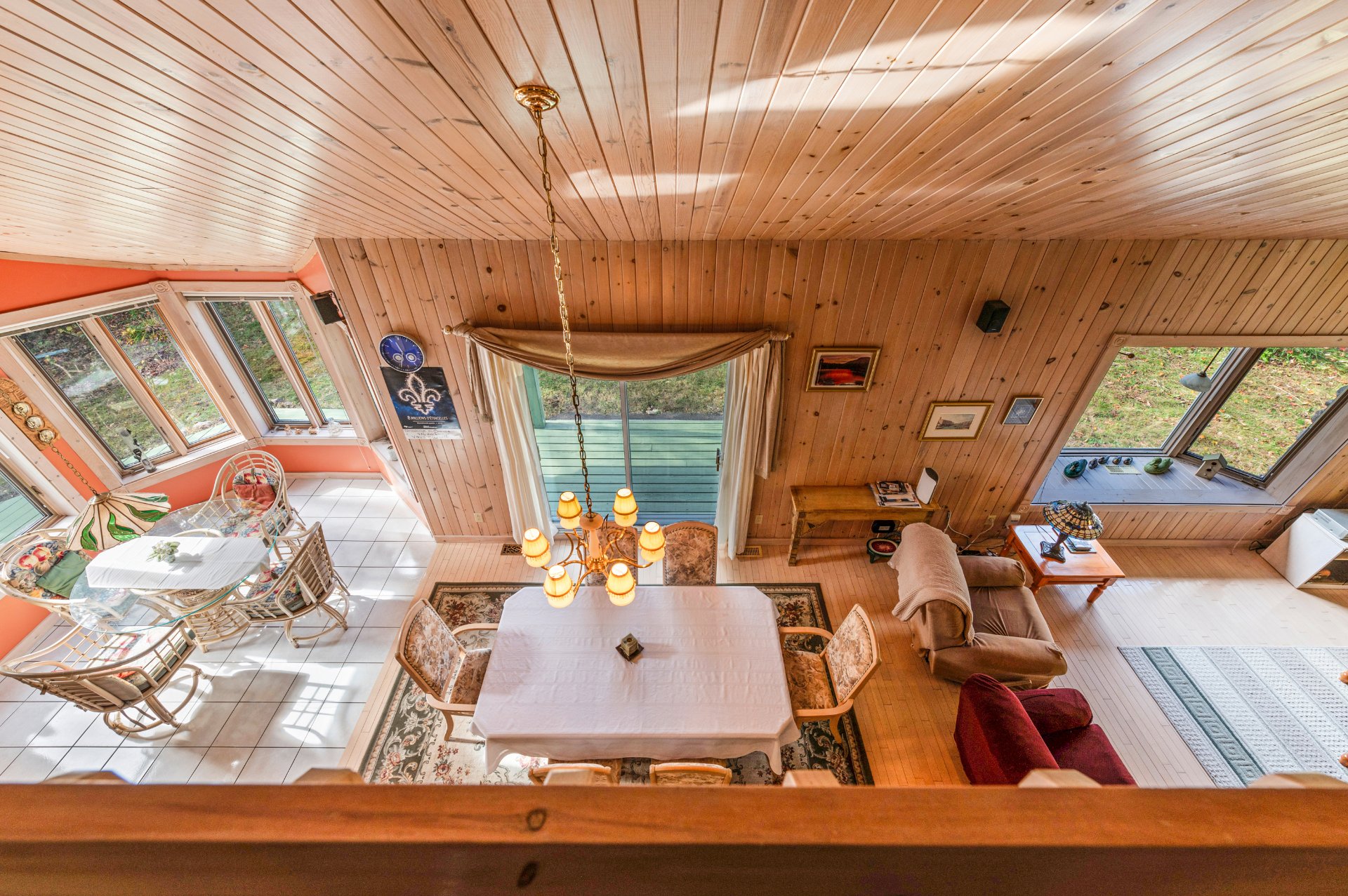 Photo - Overall View