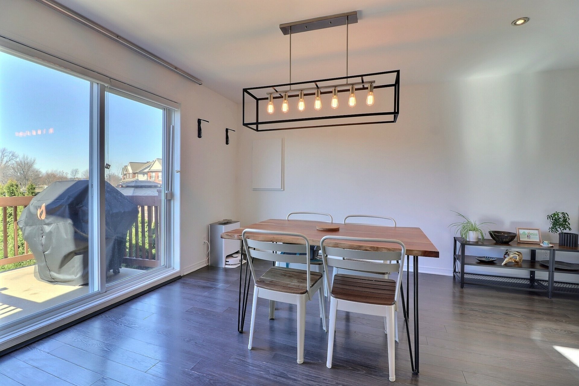 Photo - Salle à manger