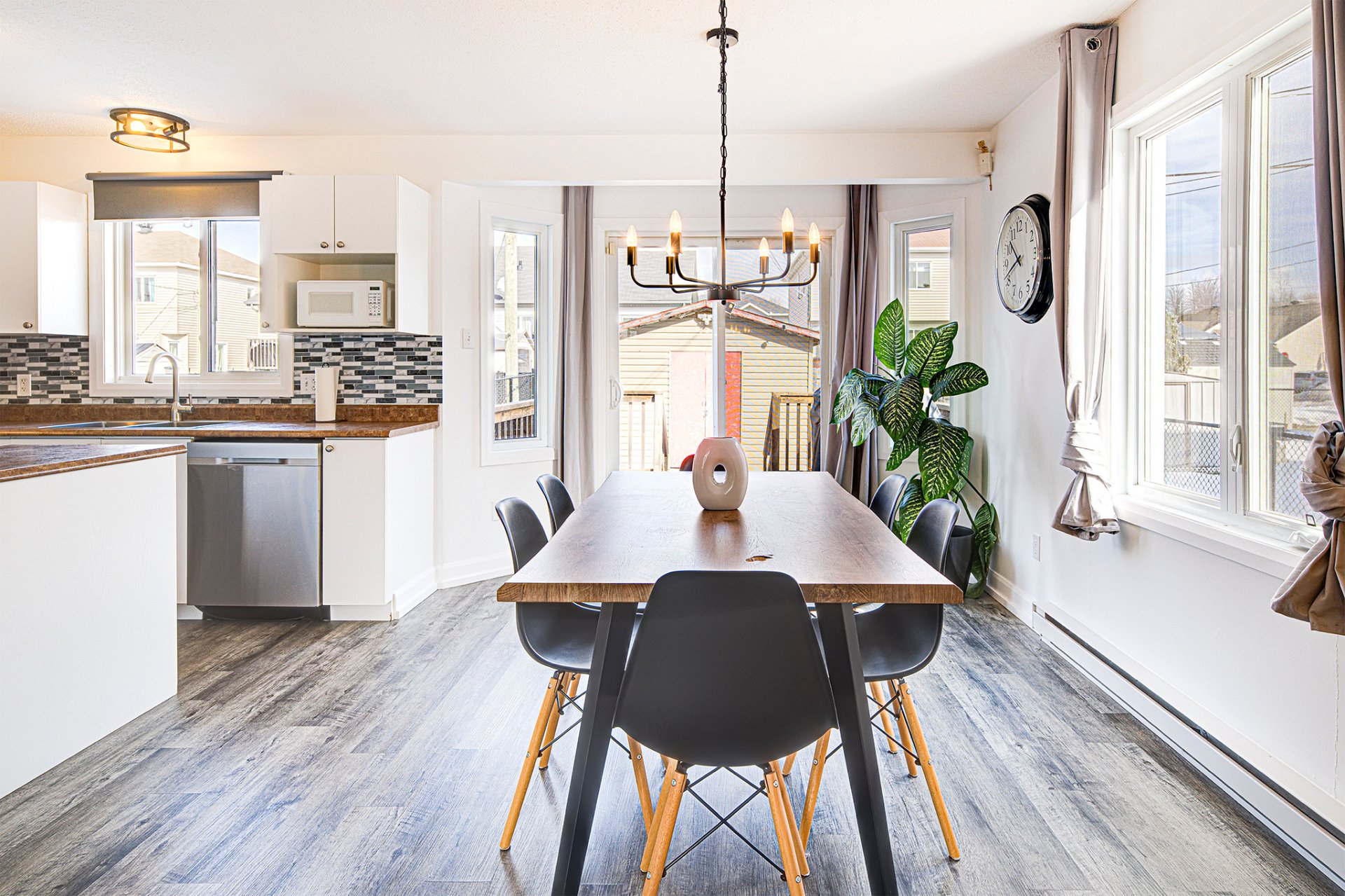 Photo - Salle à manger