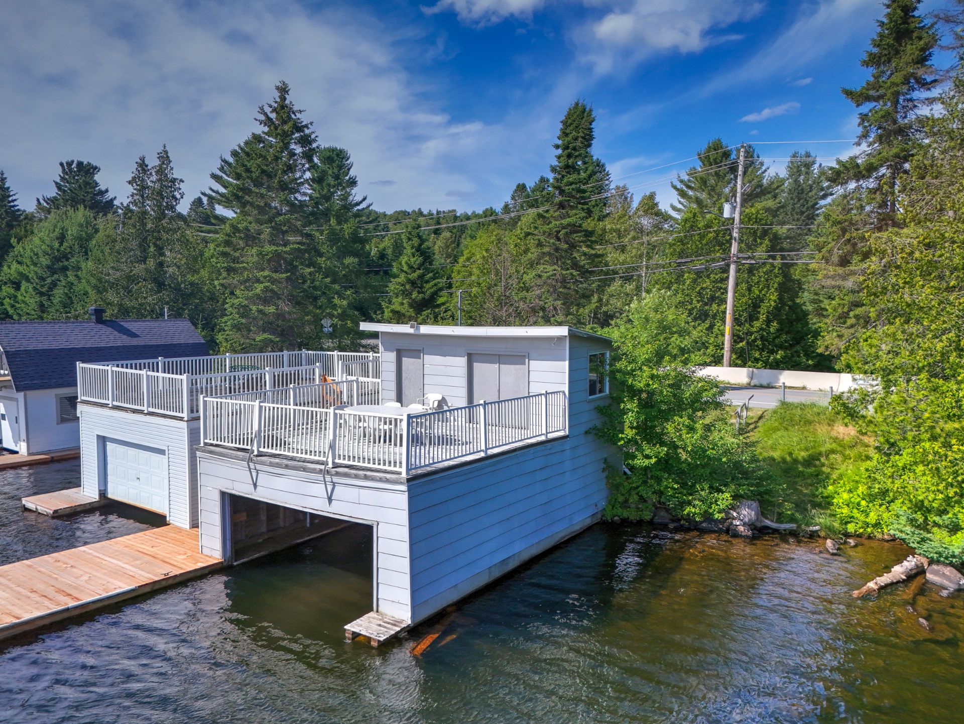 Photo - Bord de l'eau