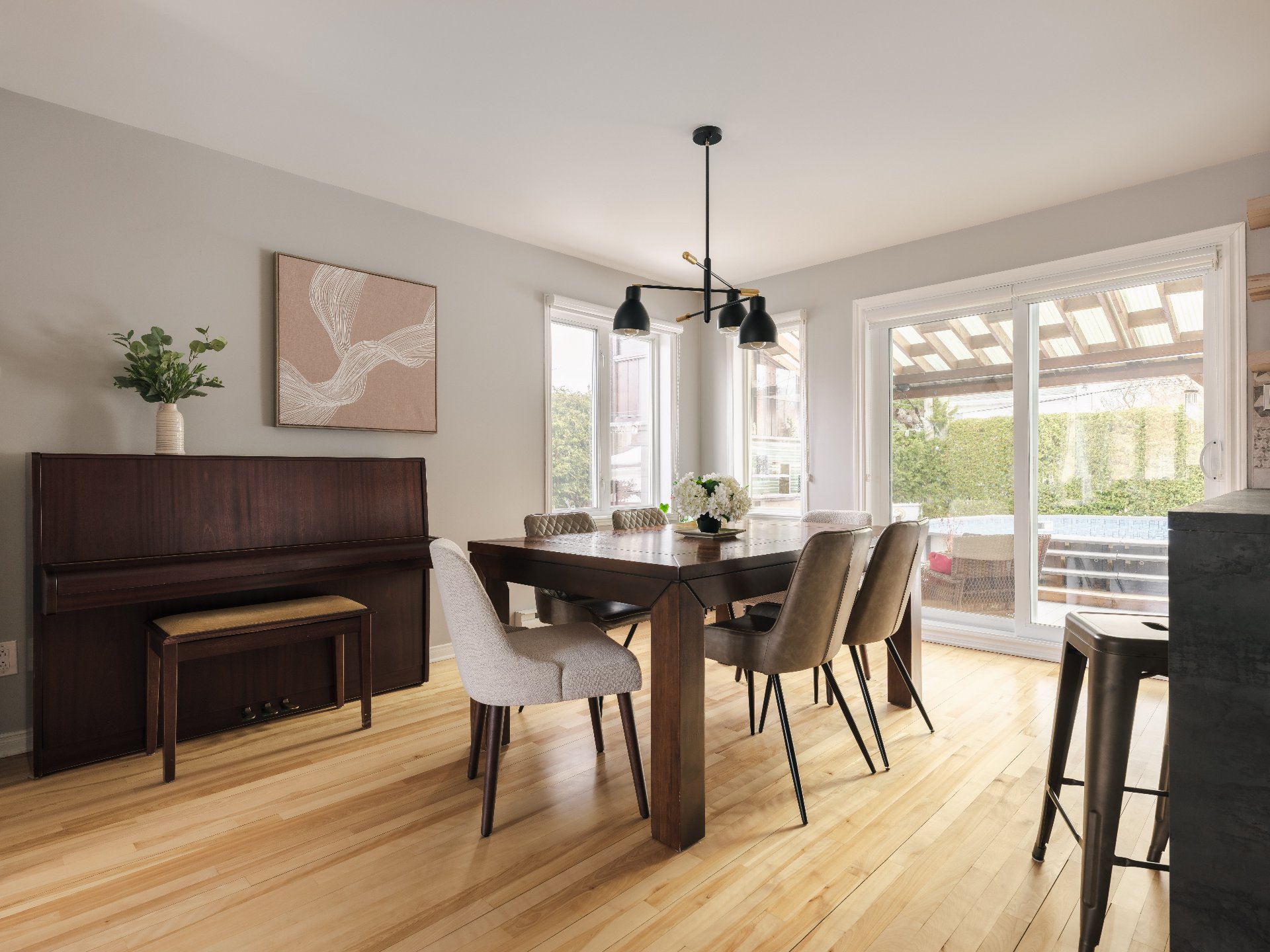 Photo - Salle à manger