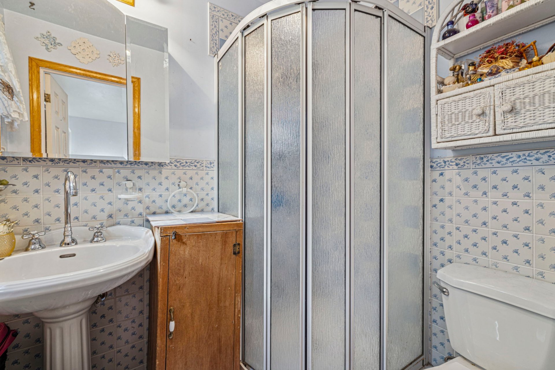 Photo - Salle de bains attenante à la CCP