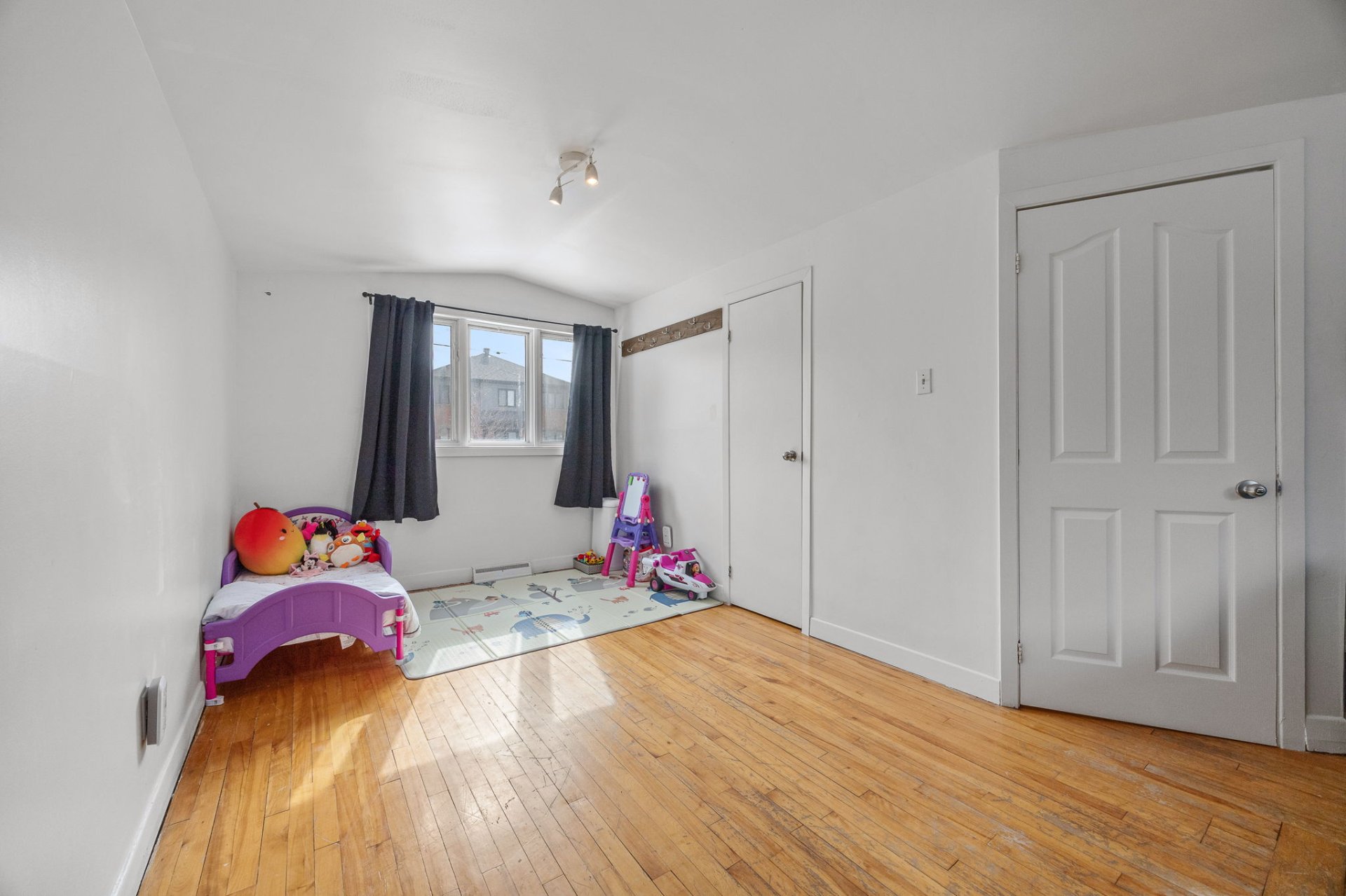 Photo - Chambre à coucher principale