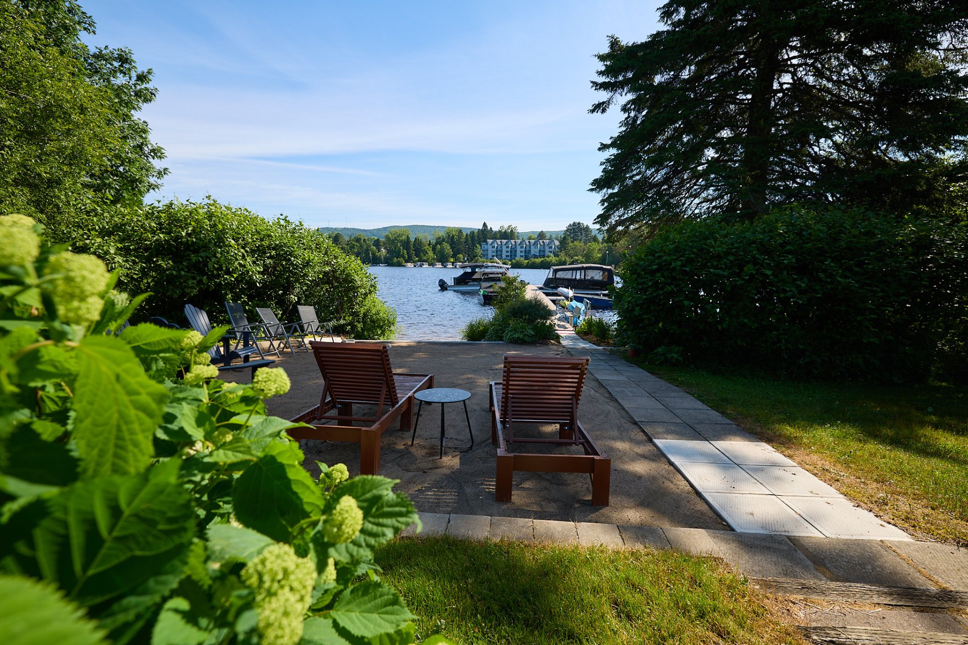 Accès au plan d'eau