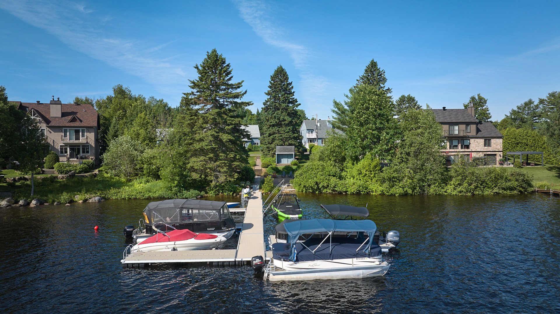 Accès au plan d'eau