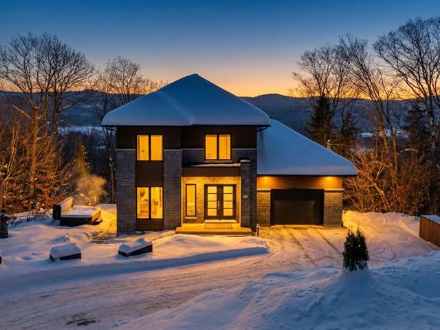 house for sale Sainte-Anne-des-Lacs