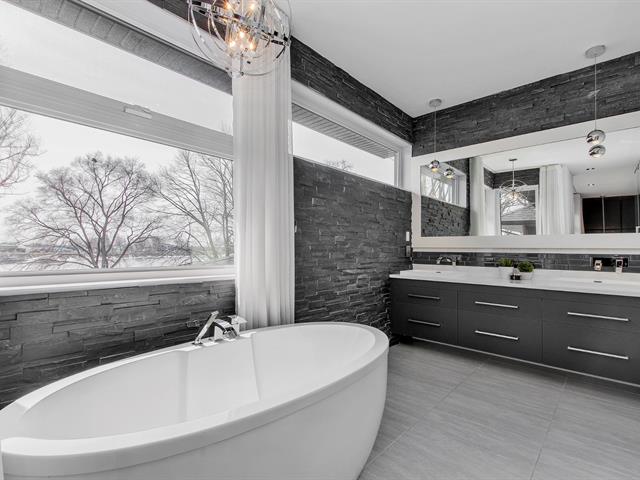 Salle de bains attenante à la CCP