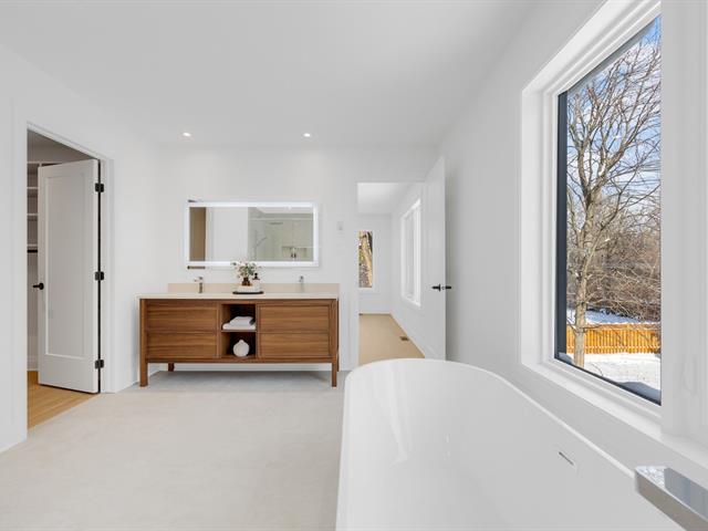 Salle de bains attenante à la CCP