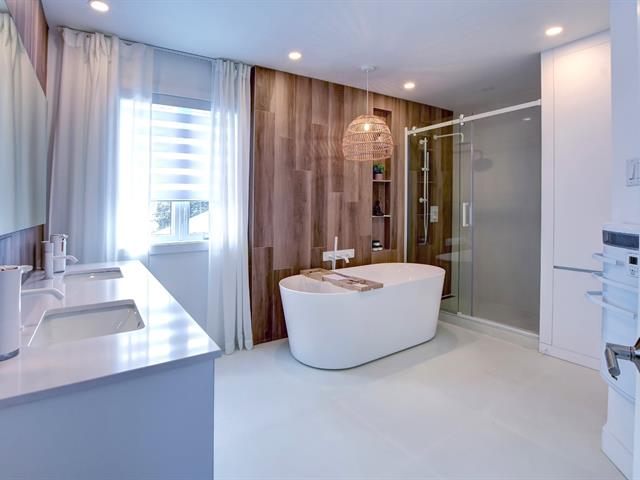 Salle de bains attenante à la CCP