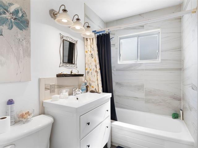 Revenue property sold, Montréal (Mercier/Hochelaga-Maisonneuve)