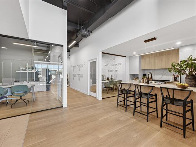 Location d'espace commercial/Bureau à louer, Kirkland