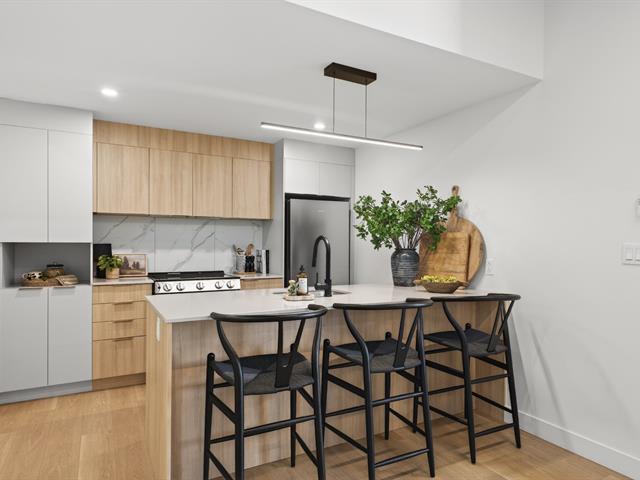 Location d'espace commercial/Bureau à louer, Kirkland