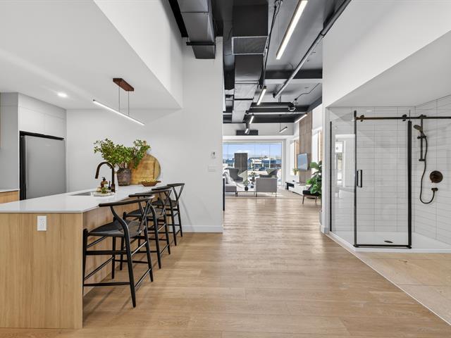 Location d'espace commercial/Bureau à louer, Kirkland