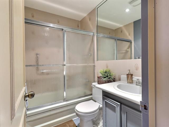 Salle de bains attenante à la CCP