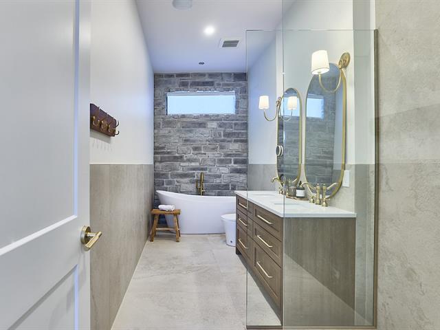 Salle de bains attenante à la CCP