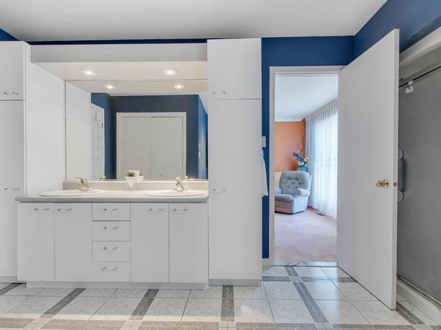 Salle de bains attenante à la CCP