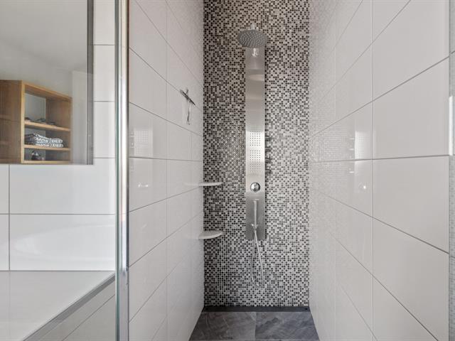 Salle de bains attenante à la CCP