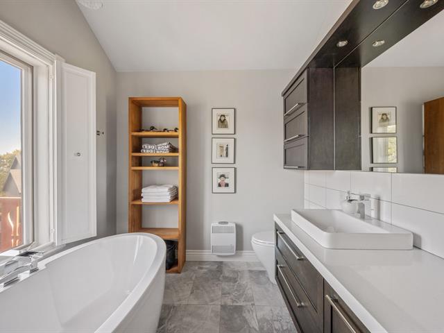 Salle de bains attenante à la CCP