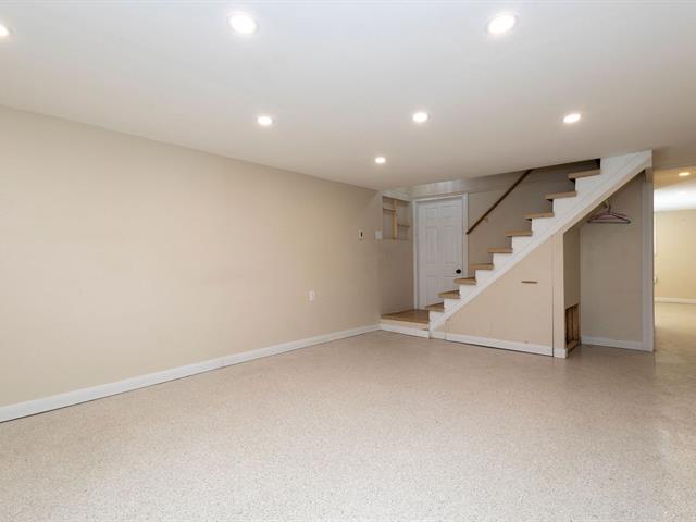 Duplex vendu, Montréal (Saint-Laurent)