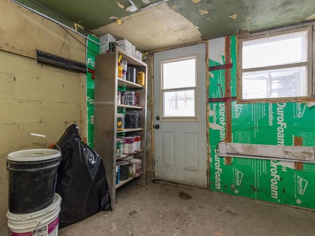 Duplex vendu, Montréal (Saint-Laurent)