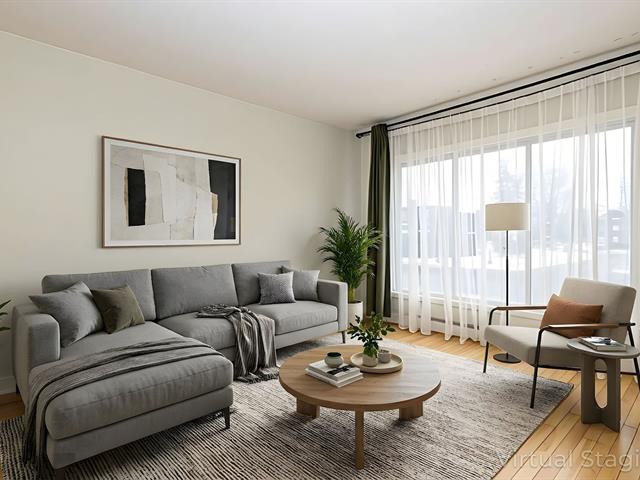 Duplex vendu, Montréal (Saint-Laurent)