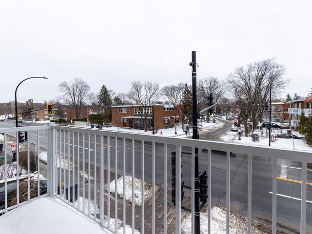 Duplex vendu, Montréal (Saint-Laurent)